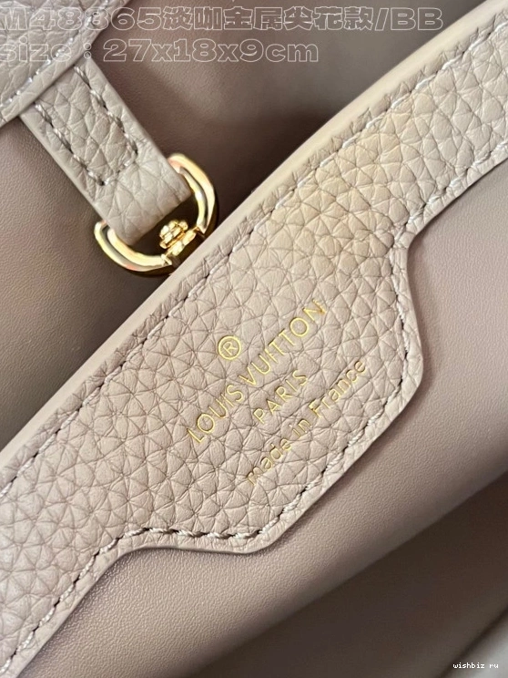 WIS BB-27*18*9CM CAPUCINES VUITTON LOUIS 0103